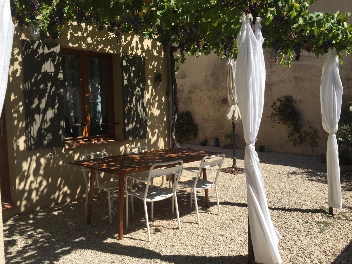 Maison de vacances Jocelyne Lauris Extérieur photo