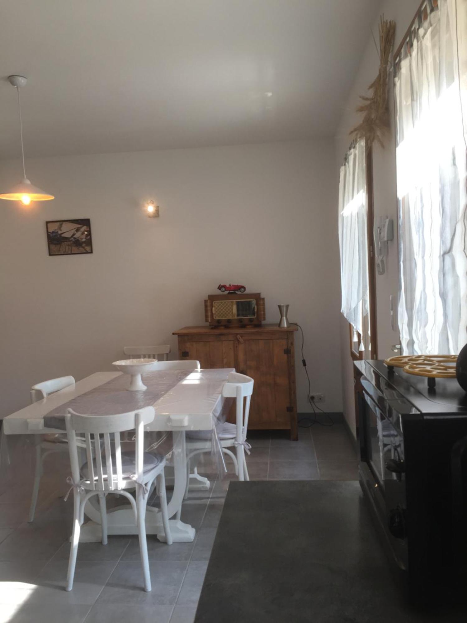 Maison de vacances Jocelyne Lauris Extérieur photo