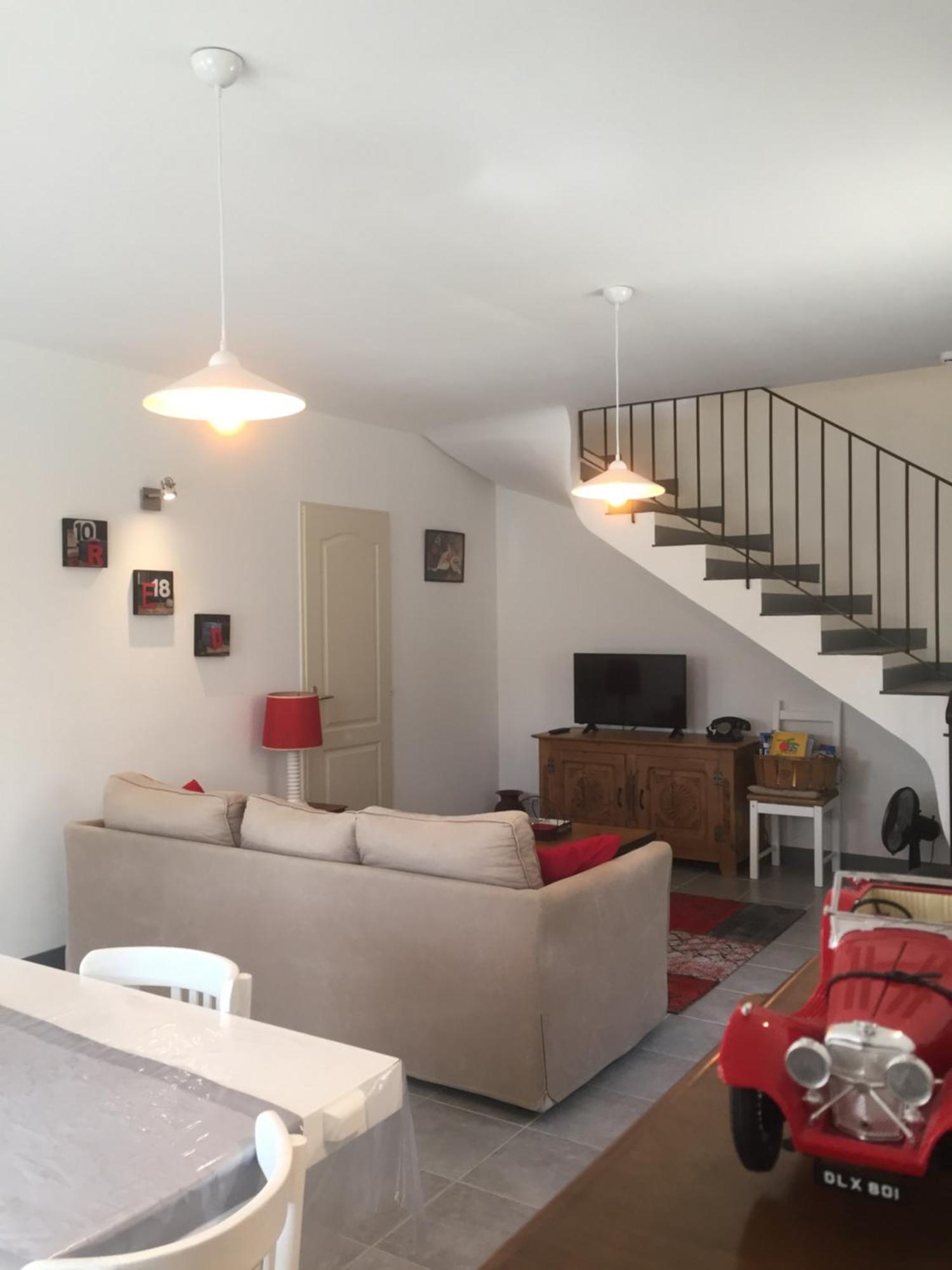 Maison de vacances Jocelyne Lauris Extérieur photo